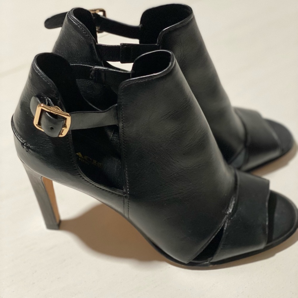 Coach heels